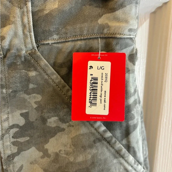 Spanx 20311R Stretch Twill Ankle Cargo Pants Stone Wash Cargo NEW $128 - Picture 4 of 4